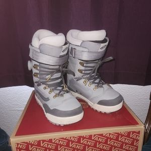 Vans Ventana luna professional snowboard boots
